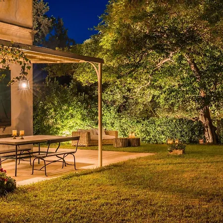 Magnificent Seafront Corfu - 5 En-suite Bedrooms -the Durrells House | Historic Elegance & Modern Luxuries - Direct Access & Private Heated Pool Villa Kontokali